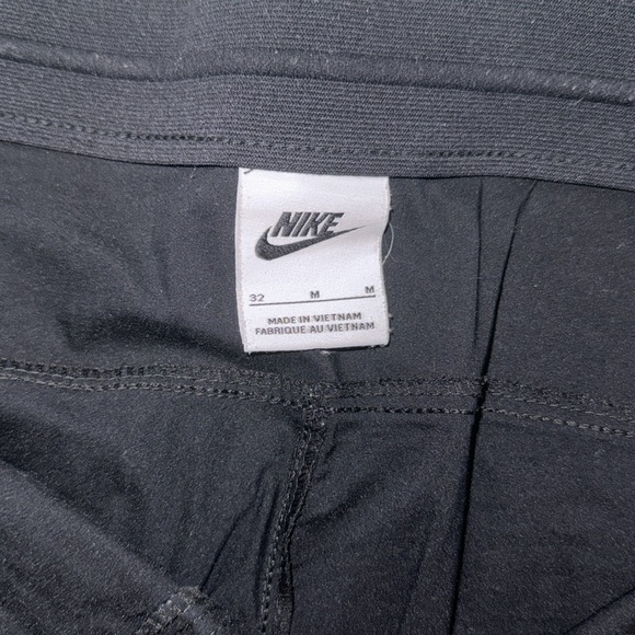 Nike pants - Picture 3 of 5